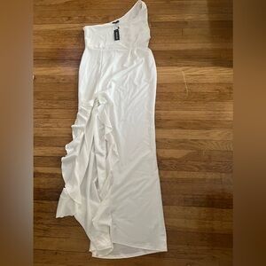 Long white dress